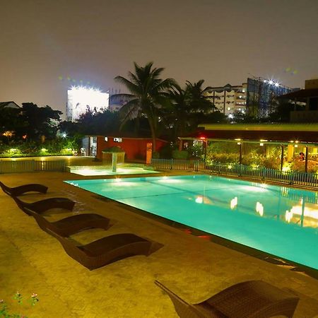 The Andhra Art & Craft Hotel Visakhapatnam Buitenkant foto
