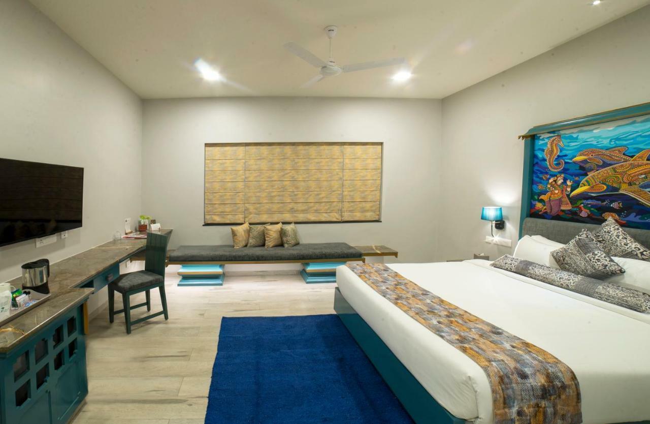 The Andhra Art & Craft Hotel Visakhapatnam Buitenkant foto